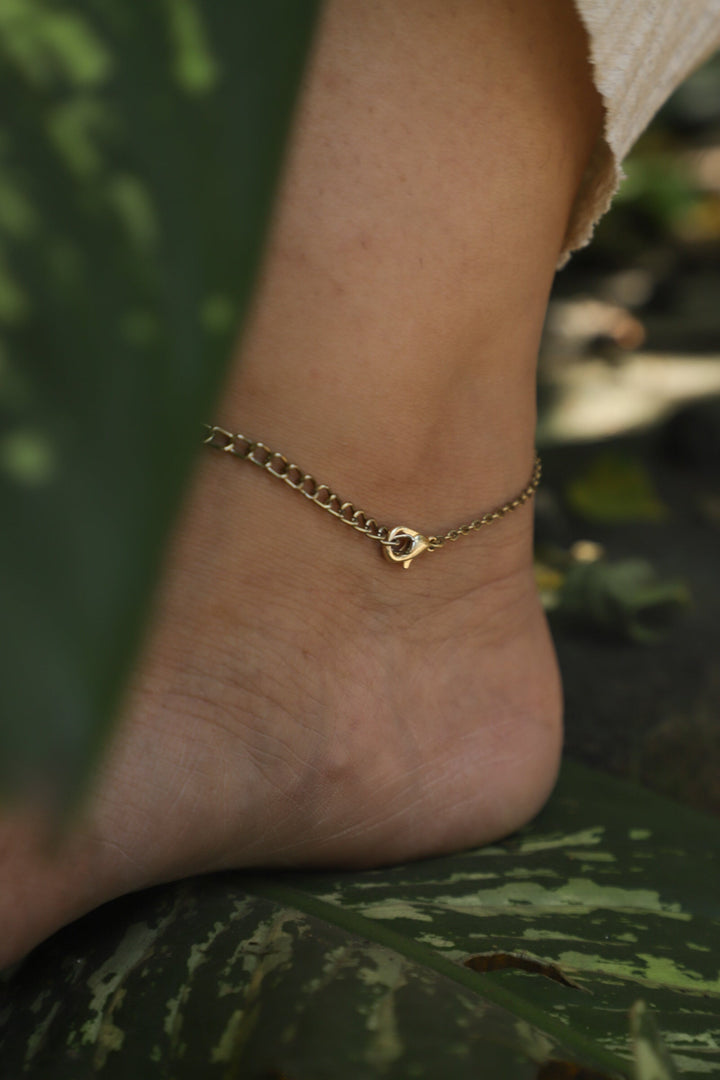 Seed of life anklet with lapis ~white
